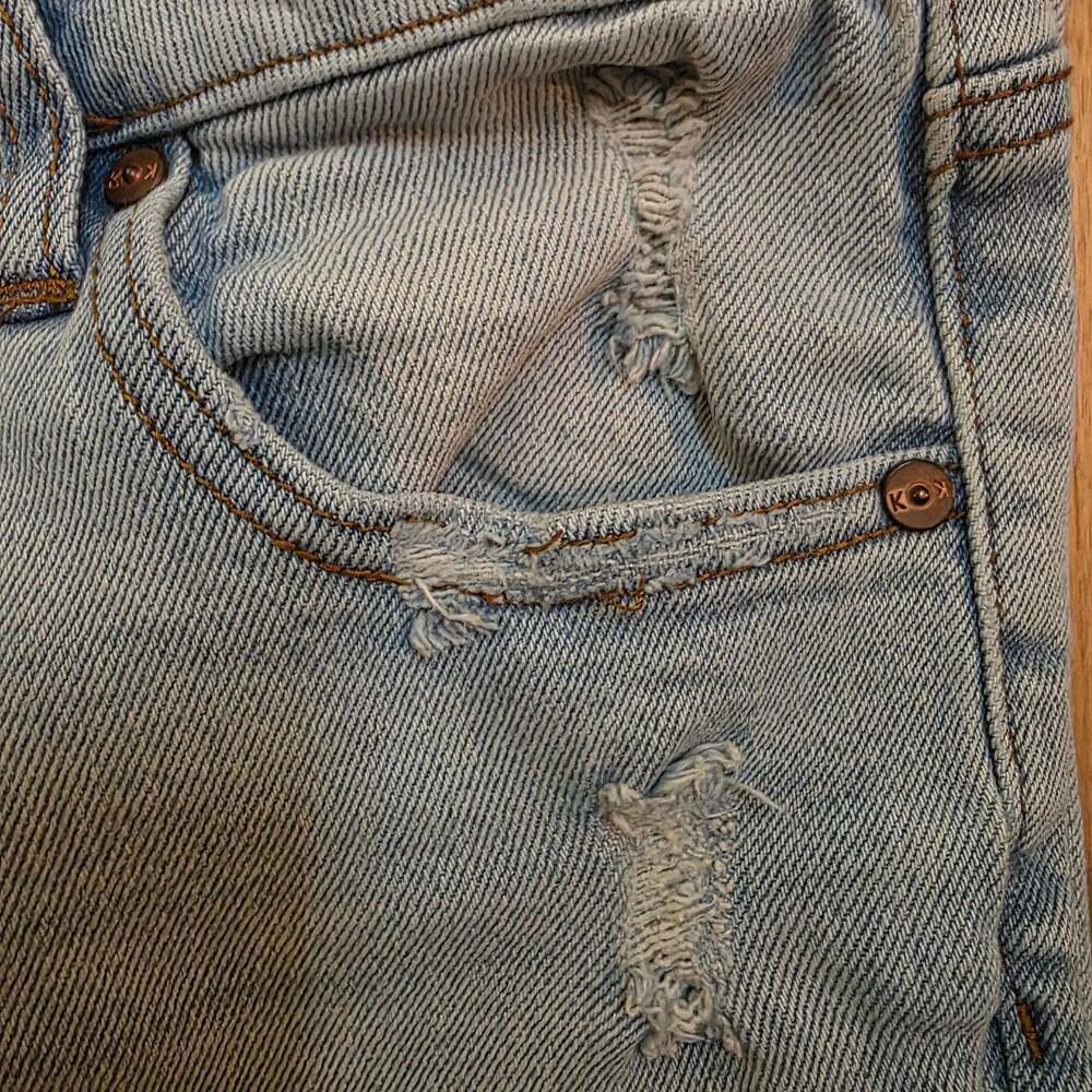 Kendall + Kylie The Ultra Babe Skinny Distressed Jeans Women's Size 13/31 - Picture 6 of 6